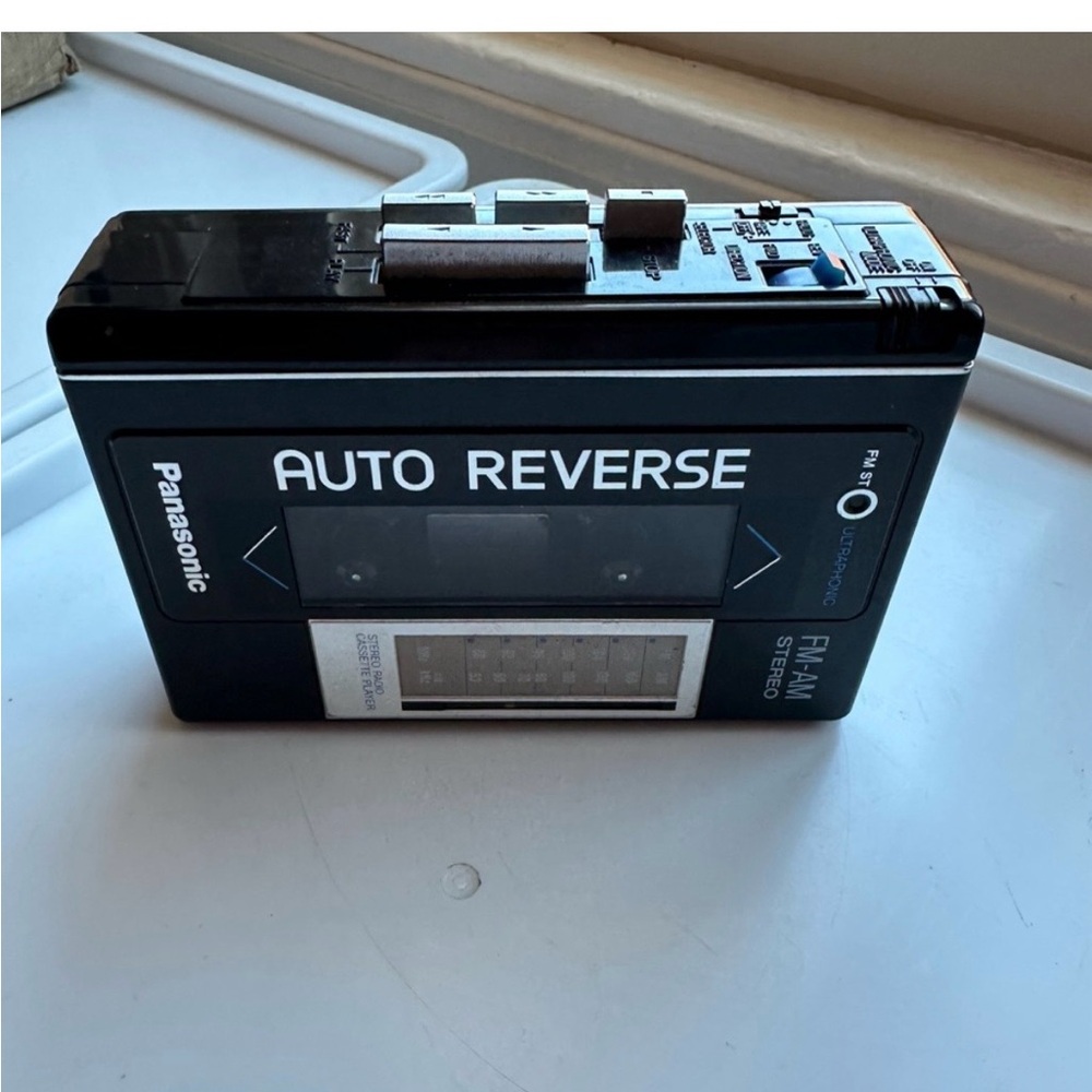 Panasonic Black Auto Reverse Portable Cassette Player with AM/FM
